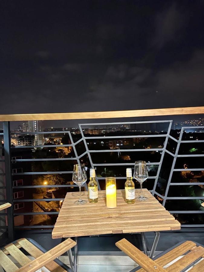 Sunlight Luxe Apartment Skopje Luaran gambar